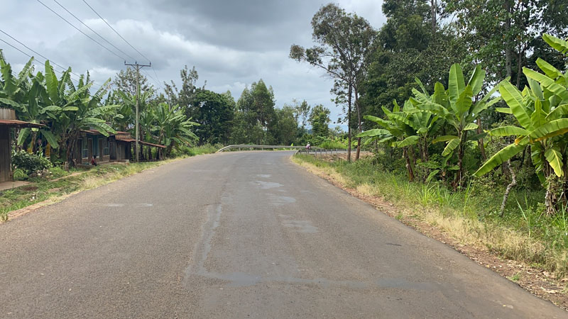 15、肯尼亞RWC251公路項(xiàng)目 (2).jpg