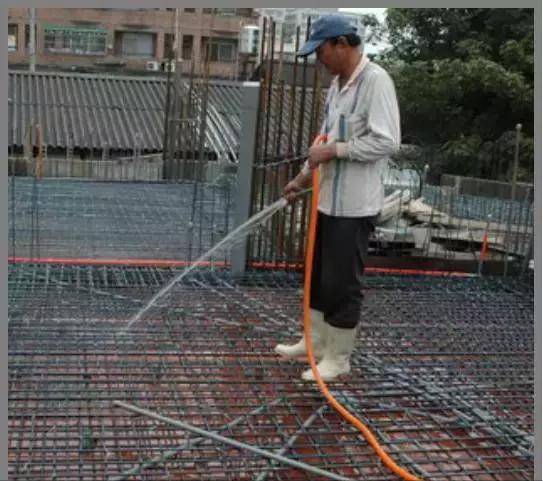 混凝土這樣施工，沒有蜂窩麻面、不爛根，還能間接縮短工期！